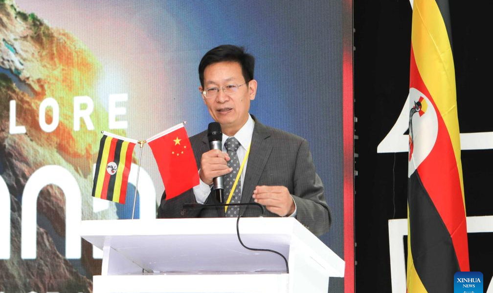 China-Uganda hold symposium to boost tourism , cultural exchange